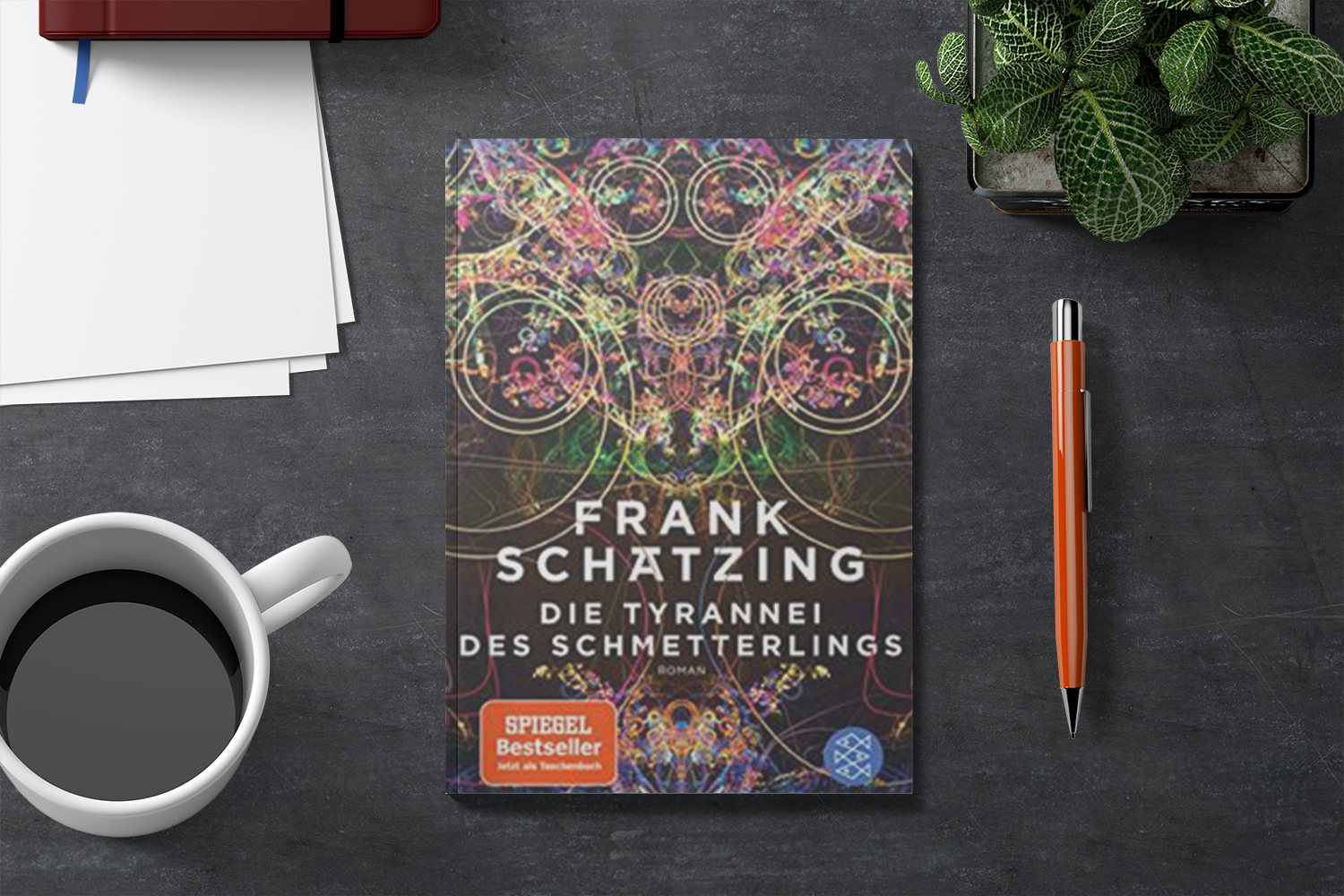 Read more about the article Eine Analyse des Bestsellers „Die Tyrannei des Schmetterlings“ von Frank Schätzing
